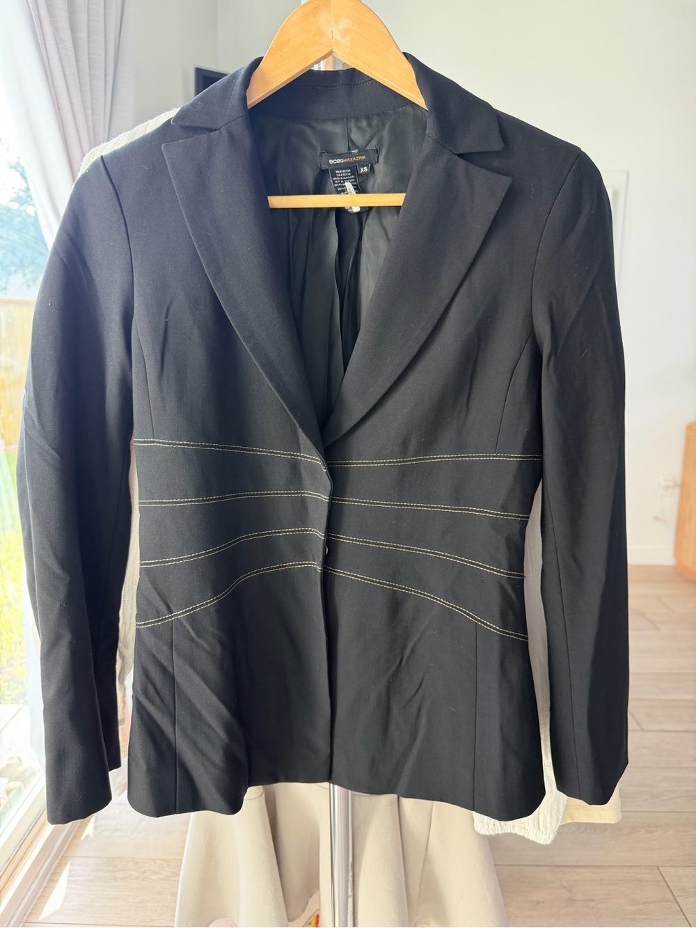 BCBGMaxAzria Black Women's Tailored Blazer with Contrast Stitching